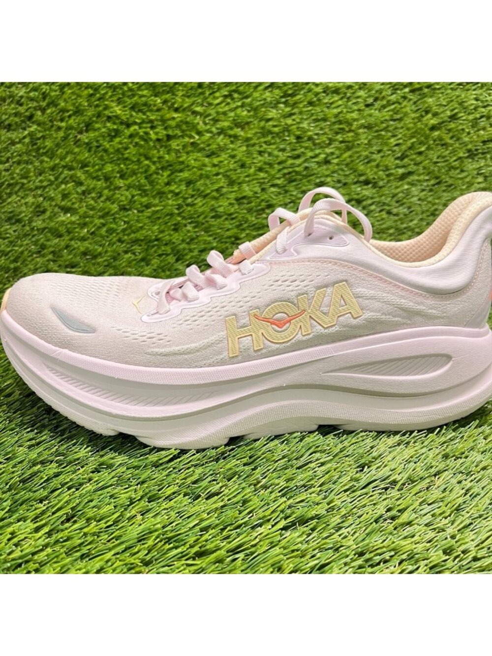 Hoka One One Bondi 9 Womens Size 11 Pink Cream Athletic Running Shoes Sneakers - Picture 3 of 10